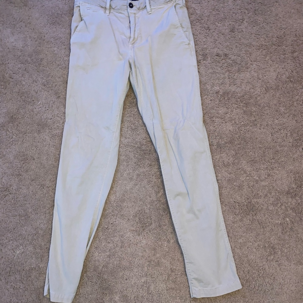American eagle khaki pants